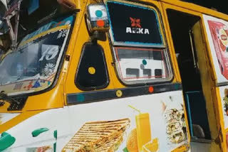 J&K youth turns minibus into mobile restaurant wooing tourists