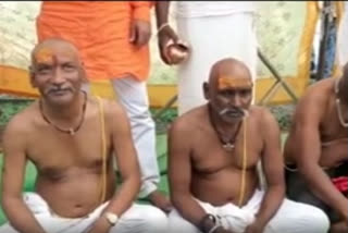 Madhya Pradesh: Hindus resort to Muslim attire to earn alms, 'convert' to Hinduism again