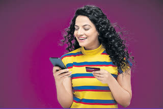 cautious-use-of-credit-card-needed-to-avoid-huge-fines-and-high-interest