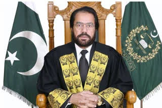 Former chief justice shot dead in Pak