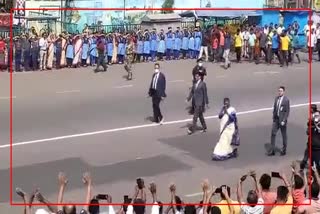 President walks 2 km in Puri while visiting Jagannath Temple