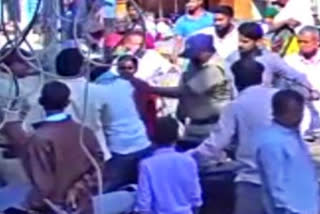 Video of 2 cops misbehaving with bike-borne couple in AP town goes viral