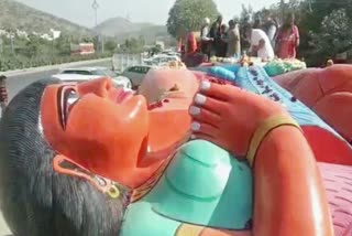 Left Bajrangbali for Prayagraj Sangam snann, बजरंगबली पहुंचे उदयपुर