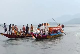 Ratha yatra Ritual performed, Ratha yatra in a  unique way, kankana sikhari in khurdha, କାଙ୍କଣ ଶିଖରୀ, ନନ୍ଦିଘୋଷ ନୌକାରେ ଚତୁର୍ଦ୍ଧାମୂର୍ତ୍ତି, ନିଆରା ଢଙ୍ଗରେ ଚତୁର୍ଦ୍ଧାମୂର୍ତ୍ତିଙ୍କ ରଥଯାତ୍ରା, ଖୋର୍ଦ୍ଧା