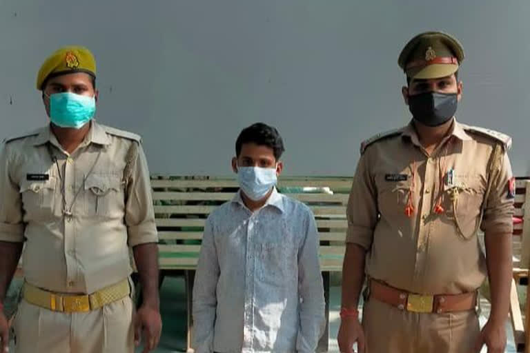 'पाकिस्तान प्रेम' पड़ रहा महंगा, यूपी में फिर तीन के खिलाफ केस दर्ज dfgs