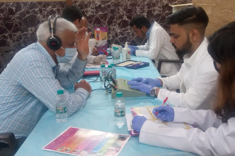 World Hearing Day पर इस्कॉन में कई जरूरतमंदों की मदद