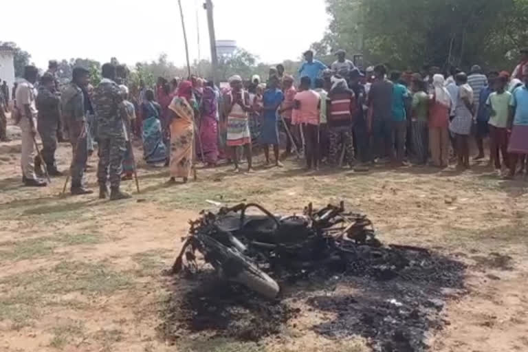 Rape accused burnt alive in Gumla : बलात्काराच्या आरोपीला नागरिकांनी जिवंत जाळले, झारखंडच्या गुमलामधील घटना Rape Accused Burnt Alive