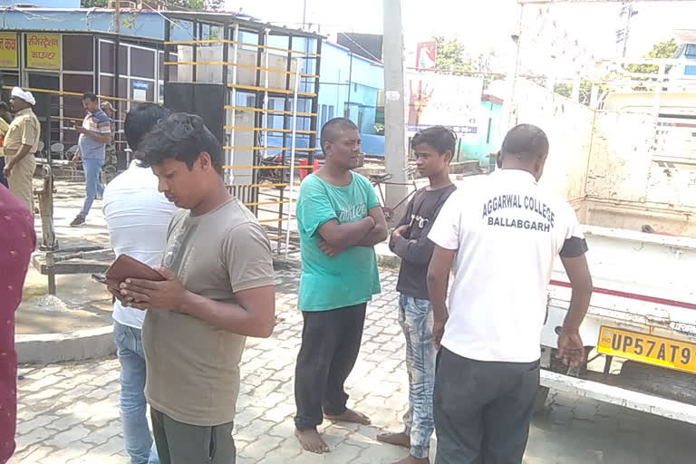 युवक का मिला शव