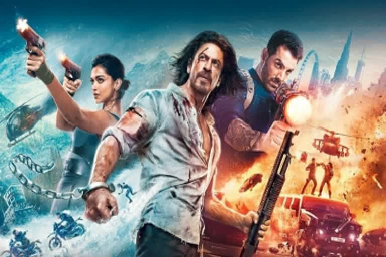Pathaan Box Office Collection: তিনদিনে 300 কোটির ব্যবসা করল পাঠান, প্রত্যাবর্তনে একের পর এক রেকর্ড শাহরুখের Pathaan Box Office Collection
