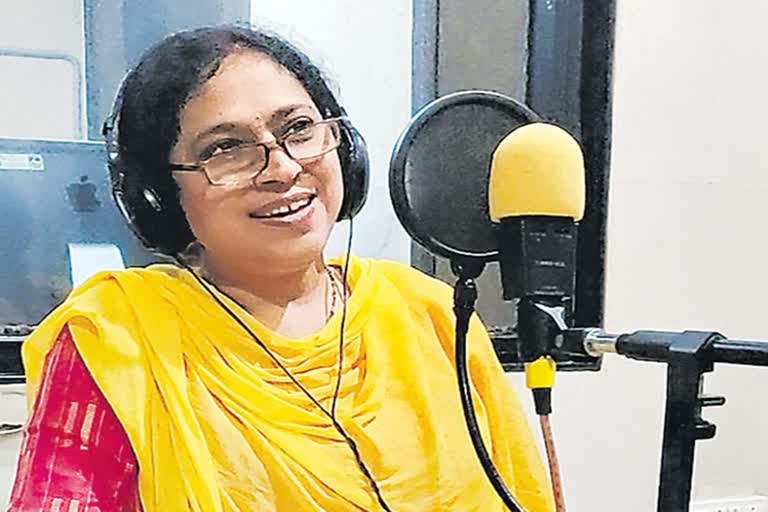 Aluru Gayatri from Hyderabad recalls her journey from radio, TV to ...