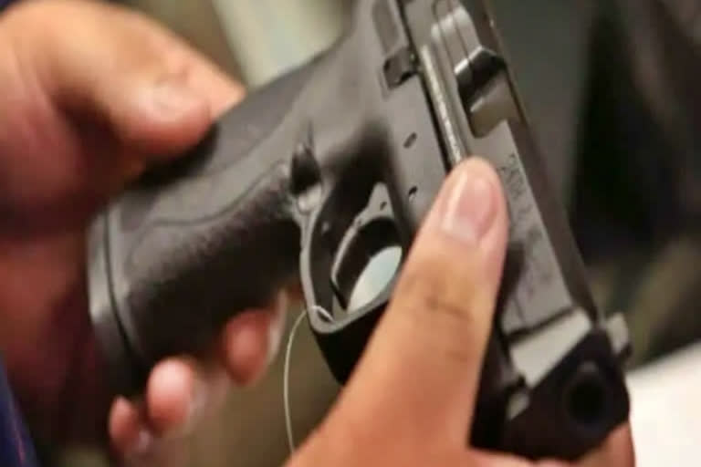 SC seeks response from all states and UTs on unlicensed firearms menace SC seeks response from all states and UTs on unlicensed firearms menace