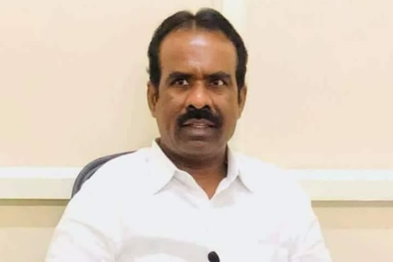 ಗ್ಯಾರಂಟಿ ಯೋಜನೆಗಳ ಸ್ಪಷ್ಟತೆ, ಹಣಕಾಸು ಕ್ರೋಢೀಕರಣದ ಮಾಹಿತಿ ನೀಡಿ: ಎನ್.ರವಿಕುಮಾರ್ ...